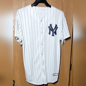 MLB Genuine Merchandise TORRES 25 Jersey Tee Youth XL 18-20